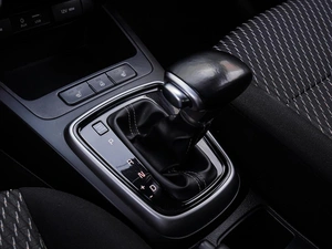 Хетчбэк Kia Rio X-Line 2019 года, 1739000 рублей, Краснодар