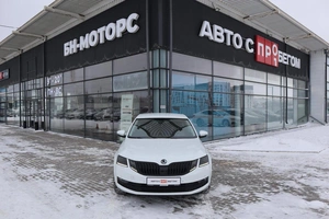 Хэтчбек Skoda Octavia 2017 года, 2020000 рублей, Мирное