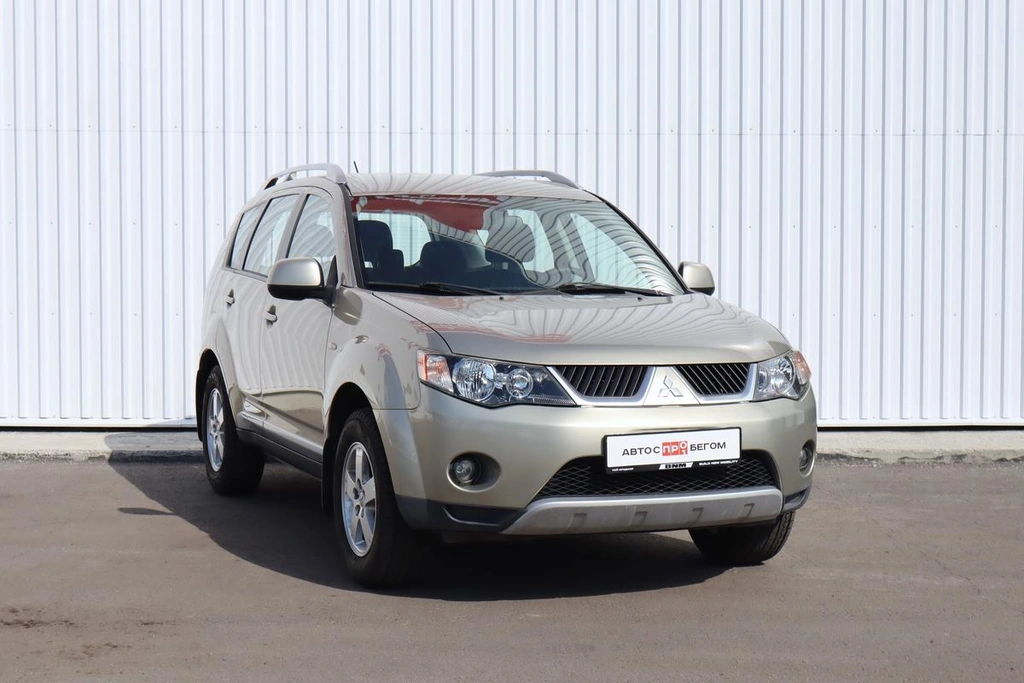 Внедорожник Mitsubishi Outlander 2008 года, 990000 рублей, Брянск