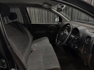 Хетчбэк Toyota Passo 2013 года, 675000 рублей, Красноярск