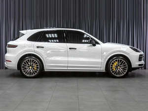 Внедорожник Porsche Cayenne 2018 года, 5449000 рублей, Тюмень