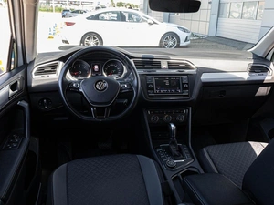 Внедорожник Volkswagen Tiguan 2018 года, 2425000 рублей, Краснодар