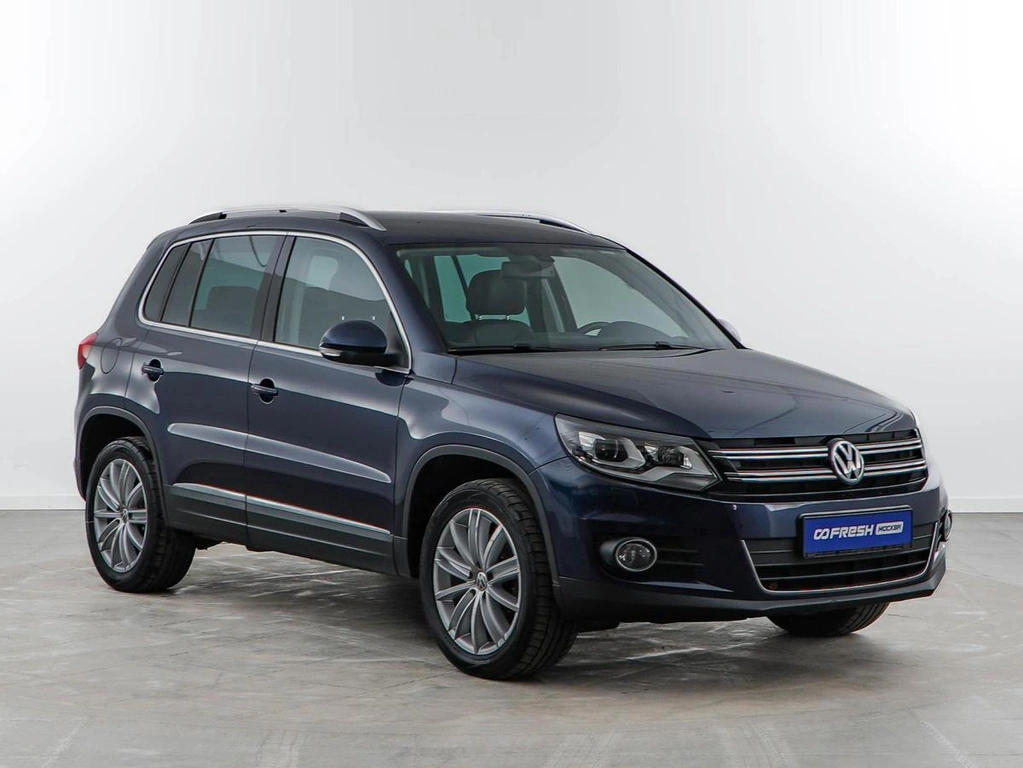 Внедорожник Volkswagen Tiguan 2012 года, 1629055 рублей, Москва