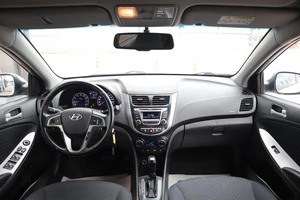 Седан Hyundai Solaris 2016 года, 1210000 рублей, Мирное