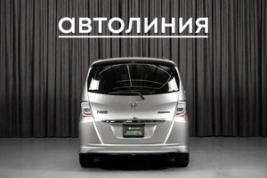 Минивэн Honda Freed 2012 года, 1019000 рублей, Красноярск