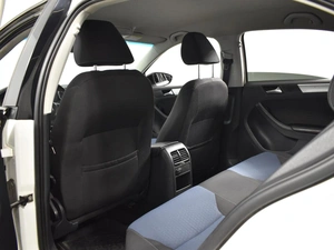 Седан Volkswagen Jetta 2013 года, 943100 рублей, Казань