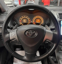 Седан Toyota Corolla 2008 года, 1147000 рублей, Красноярск