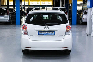 Минивэн Toyota Verso 2010 года, 1158000 рублей, Солонцы