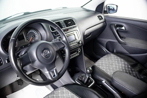 Седан Volkswagen Polo 2013 года, 649000 рублей, Пермь