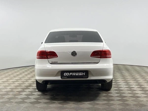 Седан Volkswagen Passat 2012 года, 799100 рублей, Казань