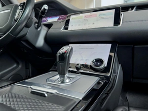 Внедорожник Land Rover Range Rover Evoque 2019 года, 3500000 рублей, Уфа