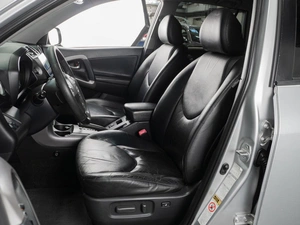 Внедорожник Toyota RAV4 2007 года, 1270000 рублей, Тюмень
