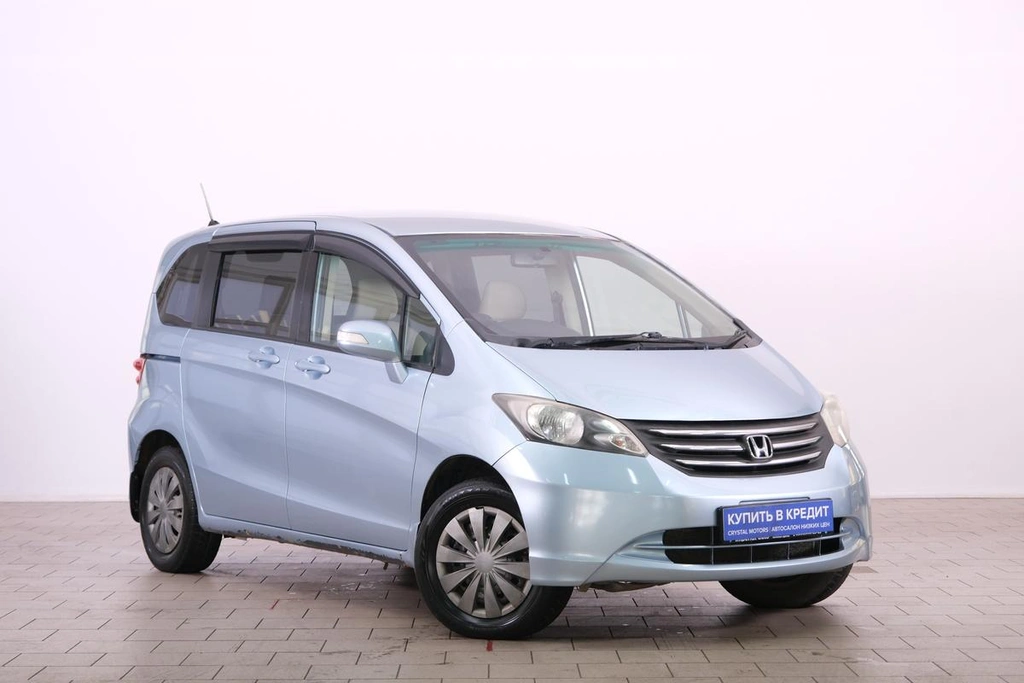 Минивэн Honda Freed 2010 года, 1199000 рублей, Омск