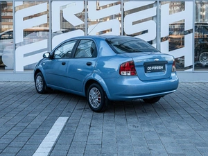 Седан Chevrolet Aveo 2005 года, 398200 рублей, Ставрополь