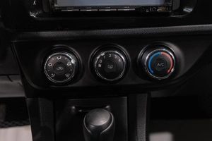 Седан Toyota Corolla 2014 года, 1199000 рублей, Новокузнецк