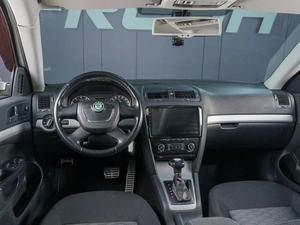 Лифтбек Skoda Octavia 2011 года, 969000 рублей, Сургут