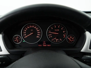 Седан BMW 3 серия 2014 года, 1957077 рублей, Москва