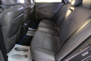 Седан Hyundai Sonata 2010 года, 989000 рублей, Омск