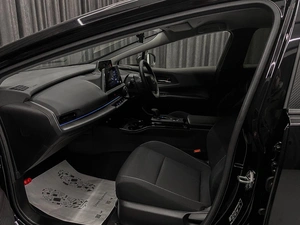 Лифтбек Toyota Prius 2023 года, 3500000 рублей, Красноярск