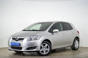 Хетчбэк Toyota Auris 2007 года, 589000 рублей, Оренбург