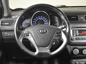 Седан Kia Rio 2015 года, 798900 рублей, Казань