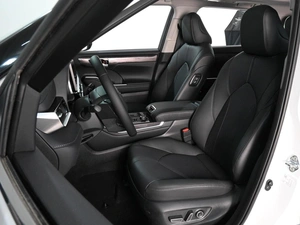 Внедорожник Toyota Highlander 2026 года, 5649000 рублей, Ростов-на-Дону