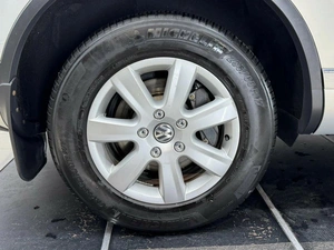 Внедорожник Volkswagen Touareg 2014 года, 2480000 рублей, Красноярск