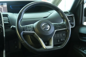 Минивэн Nissan Serena 2018 года, 1909000 рублей, Омск