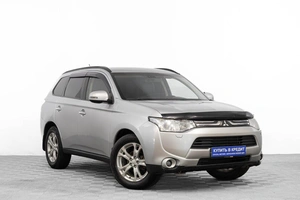 Внедорожник Mitsubishi Outlander 2013 года, 1649000 рублей, Барнаул