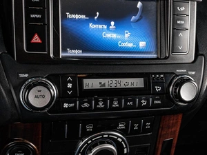 Внедорожник Toyota Land Cruiser Prado 2015 года, 4449000 рублей, Тюмень