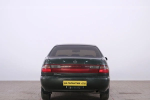 Седан Toyota Corona 1992 года, 319000 рублей, Омск