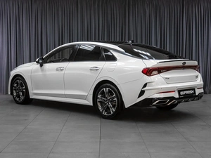 Седан Kia K5 2021 года, 2970000 рублей, Тюмень