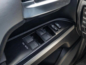 Внедорожник Toyota Land Cruiser 2018 года, 7999000 рублей, Краснодар