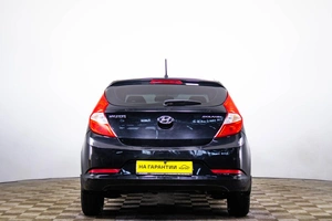 Седан Hyundai Solaris 2015 года, 849000 рублей, Пермь
