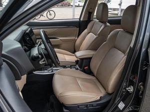 Внедорожник Mitsubishi Outlander 2020 года, 2340000 рублей, Краснодар