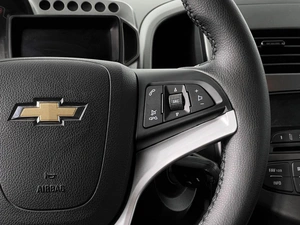 Седан Chevrolet Aveo 2014 года, 620000 рублей, Казань