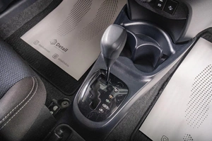 Хетчбэк Toyota Vitz 2018 года, 1019000 рублей, Томск