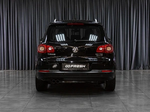 Внедорожник Volkswagen Tiguan 2010 года, 1299000 рублей, Тюмень