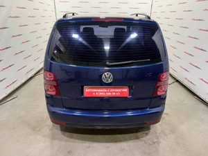 Минивэн Volkswagen Touran 2007 года, 399000 рублей, Красноярск