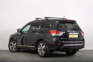 Внедорожник Nissan Pathfinder 2015 года, 1679000 рублей, Томск