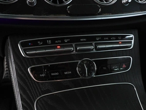 Седан Mercedes-benz E-класс 2018 года, 3049000 рублей, Минеральные Воды