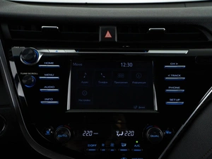 Седан Toyota Camry 2018 года, 2597077 рублей, Москва