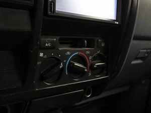 Внедорожник Toyota Land Cruiser Prado 2001 года, 1070000 рублей, Омск