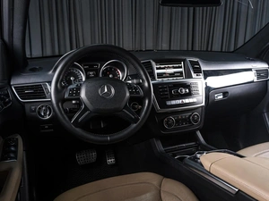 Внедорожник Mercedes-benz GL-класс 2014 года, 2469000 рублей, Тюмень