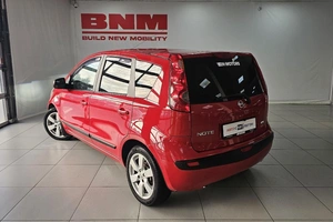 Хэтчбек Nissan Note 2007 года, 650000 рублей, Смоленск