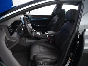 Хетчбэк Denza Z9 GT 2025 года, 6700000 рублей, Москва