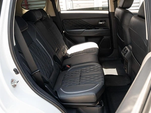 Внедорожник Mitsubishi Outlander 2022 года, 2970000 рублей, Краснодар