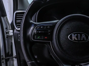 Внедорожник Kia Sportage 2018 года, 2350000 рублей, Красноярск