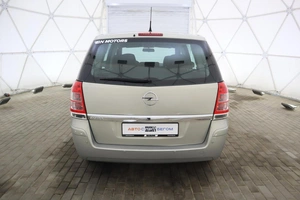 Минивэн Opel Zafira 2011 года, 799000 рублей, Обнинск