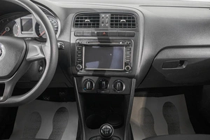 Седан Volkswagen Polo 2019 года, 1169000 рублей, Барнаул